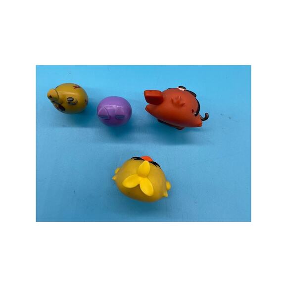 Five Nights at Freddy's FNAF Vinyl Figures Lot – Foxy Chica Bonnie Springtrap - Picture 3 of 4